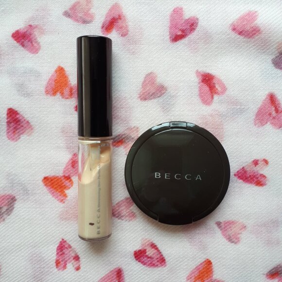 Becca Cosmetics: Glow On The Glow Kit - Moonstone - Picture 8 of 15